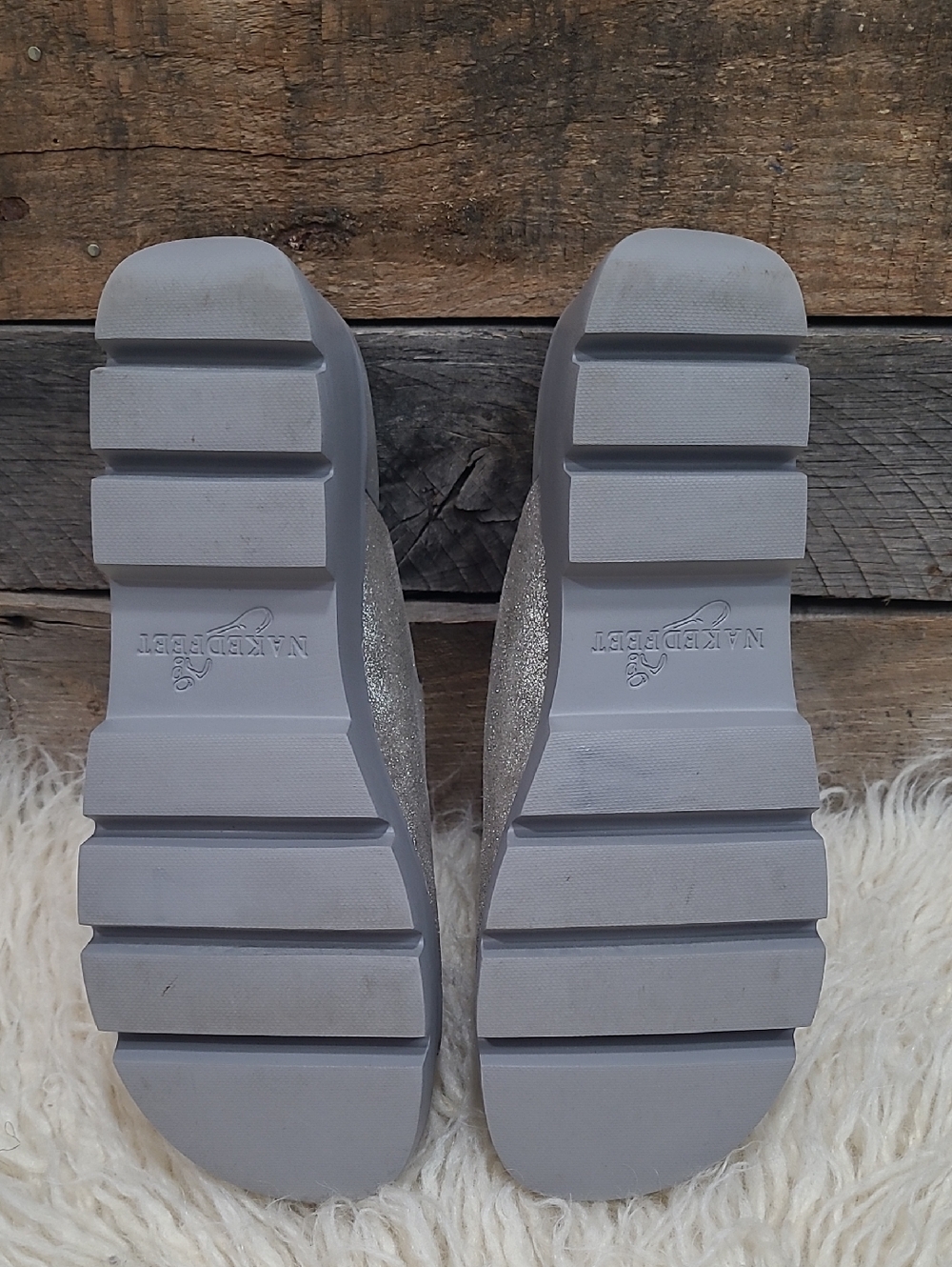 Naked Feet Drift Silver Platform Slide Sandal Sz 8 - Picture 7 of 8
